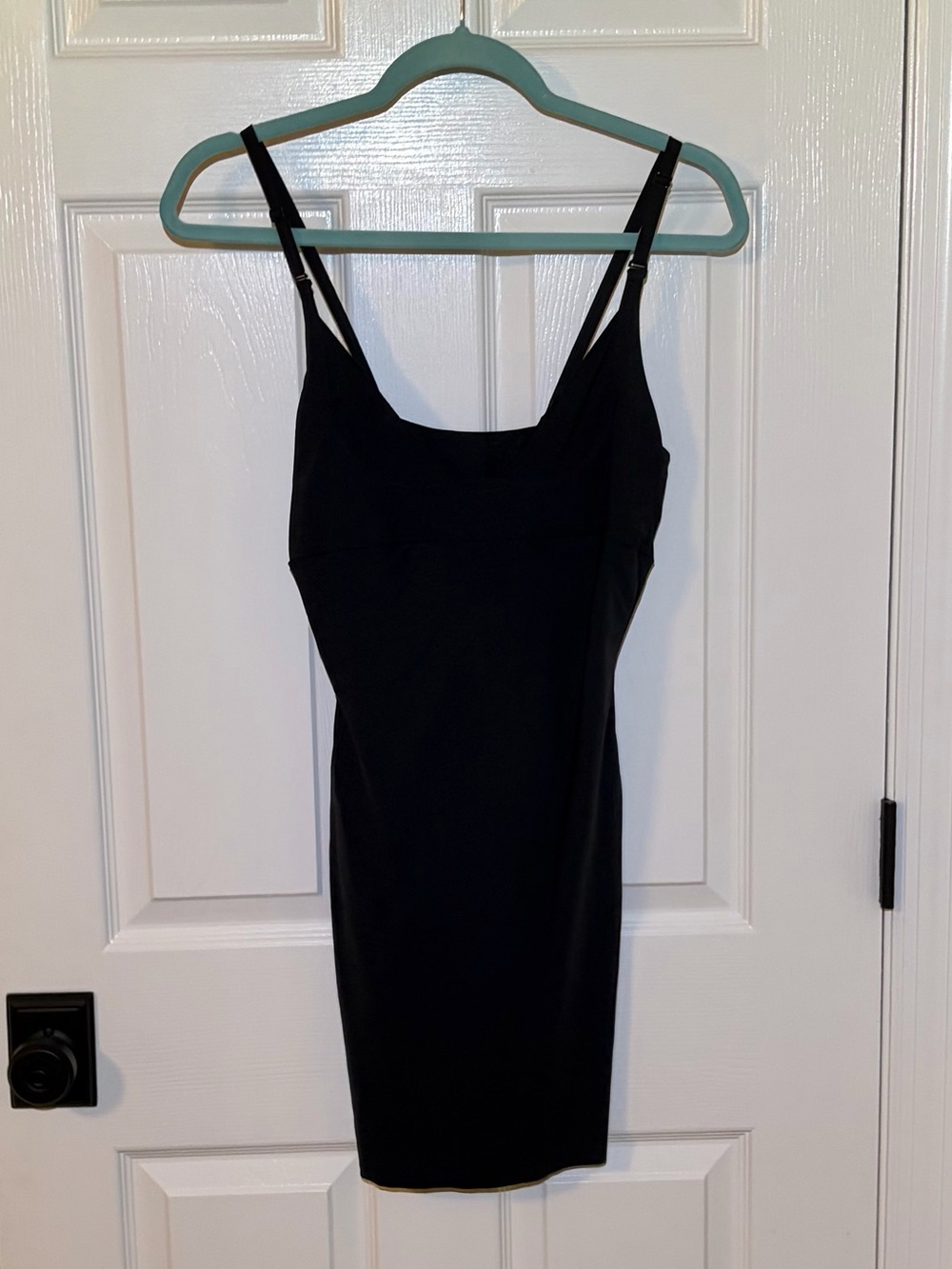 Maidenform Flexees Black Shapewear with Hook Closure & Adjustable Straps. L/XL